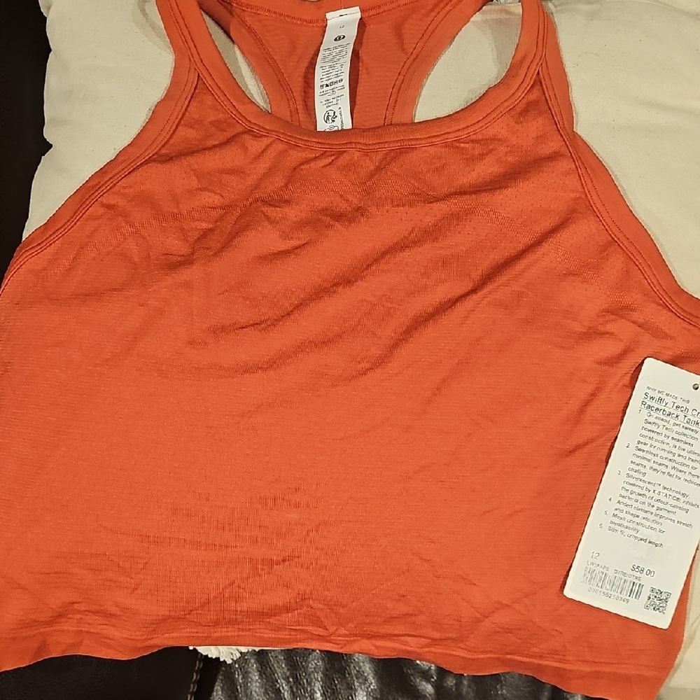 NWT lululemon Cropped Tank 1W